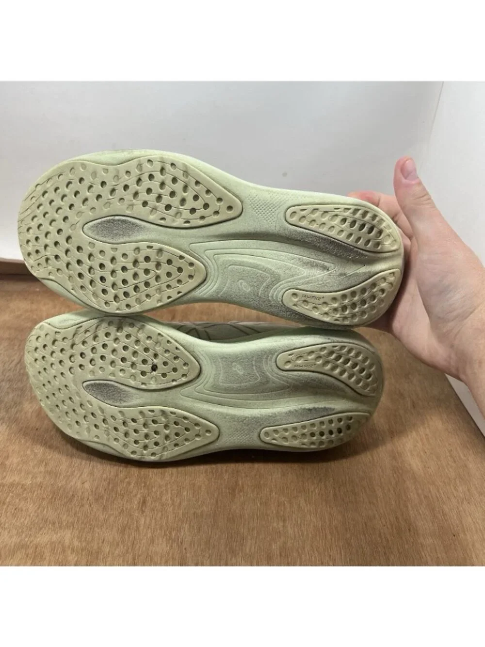 Asics Gel-Nimbus 25 Womens Size 9.5 Athletic Running Shoes Sneakers